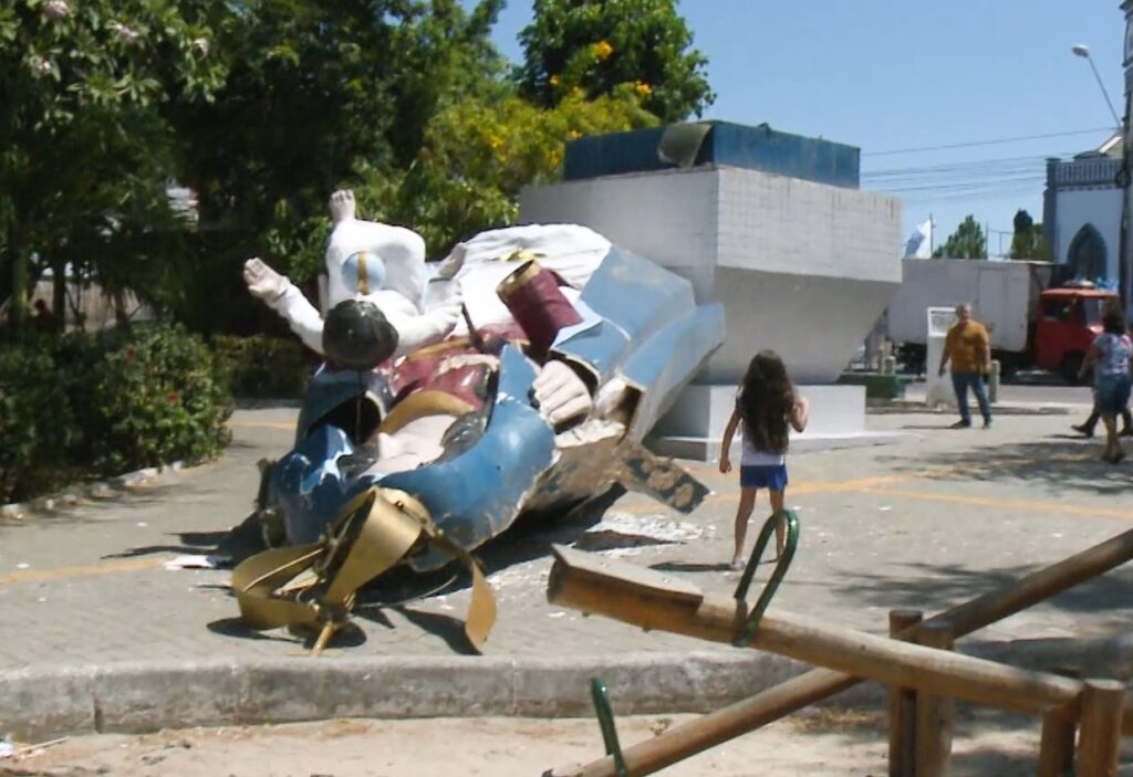 Especialistas apontam causas do desabamento de estátua de Nossa Senhora de Nazaré em Fortaleza