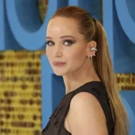 Atriz Jennifer Lawrence aparece com ‘barriguinha’ e anuncia gravidez do segundo filho