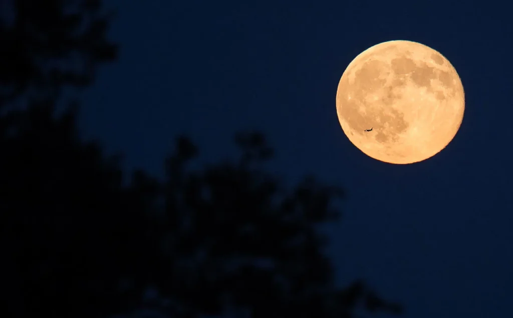 Maior Superlua do ano poderá ser vista no Ceará a partir desta quarta-feira (16)