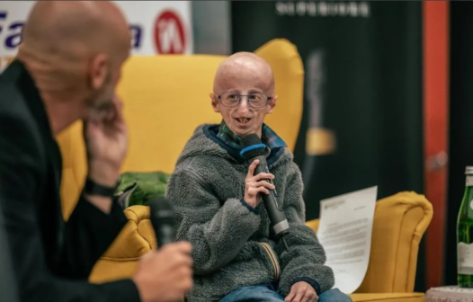 Progeria, a doença do envelhecimento precoce, tem cura? Conheça o quadro