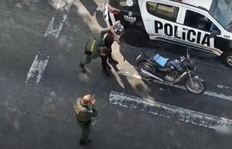 Motocicleta furtada é recuperada e suspeito é preso pela Polícia Militar na Capital