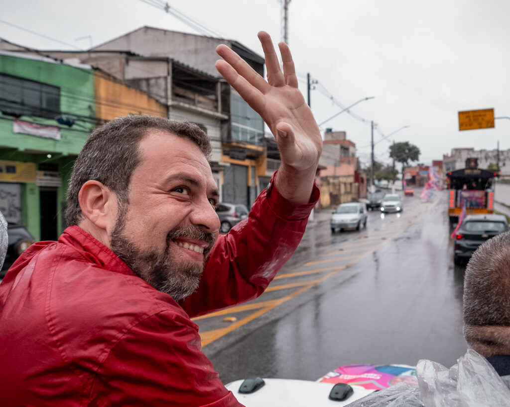 Boulos vai dormir na casa de eleitores em reta final de campanha