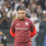 Roger Machado vê Inter em boa fase, mas descarta favoritismo no Gre-Nal: ‘Jogo de xadrez’