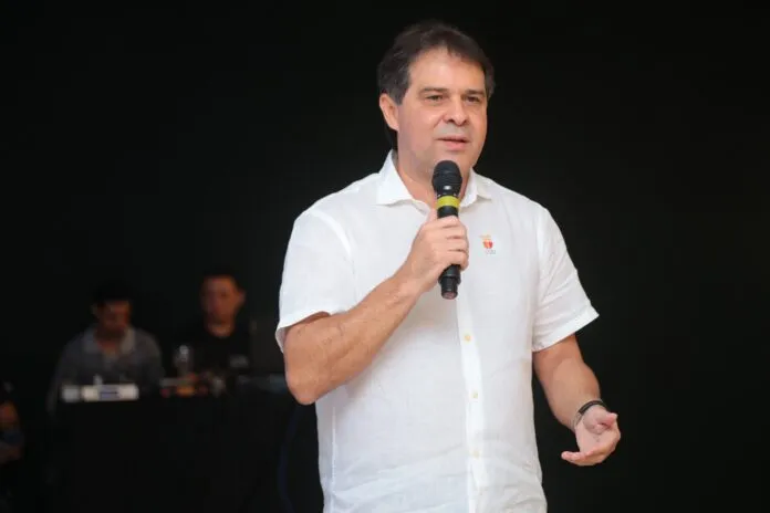 Com mais de 716 mil votos, Evandro Leitão obtém votação histórica em números absolutos