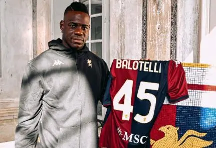 Desprezado pelo Corinthians, atacante italiano Balotelli é oficializado no Genoa