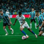 Grêmio faz 3 a 1 e impede Fortaleza de ficar na liderança do Brasileirão