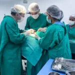 Hospital Geral de Fortaleza realiza primeira reconstrução mamária com tecido abdominal de paciente