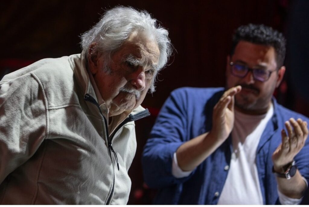 Pepe Mujica faz discurso emocionante e diz estar perto da morte