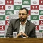 Presidente do Fluminense banca Mano Menezes após torcida ir ao CT protestar: ‘Temos confiança’