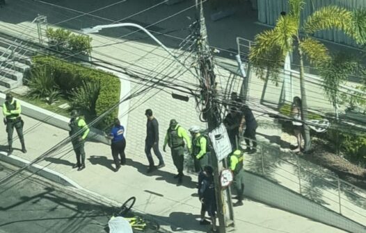 Ciclista morre após cair e ser atropelado por micro-ônibus em Fortaleza