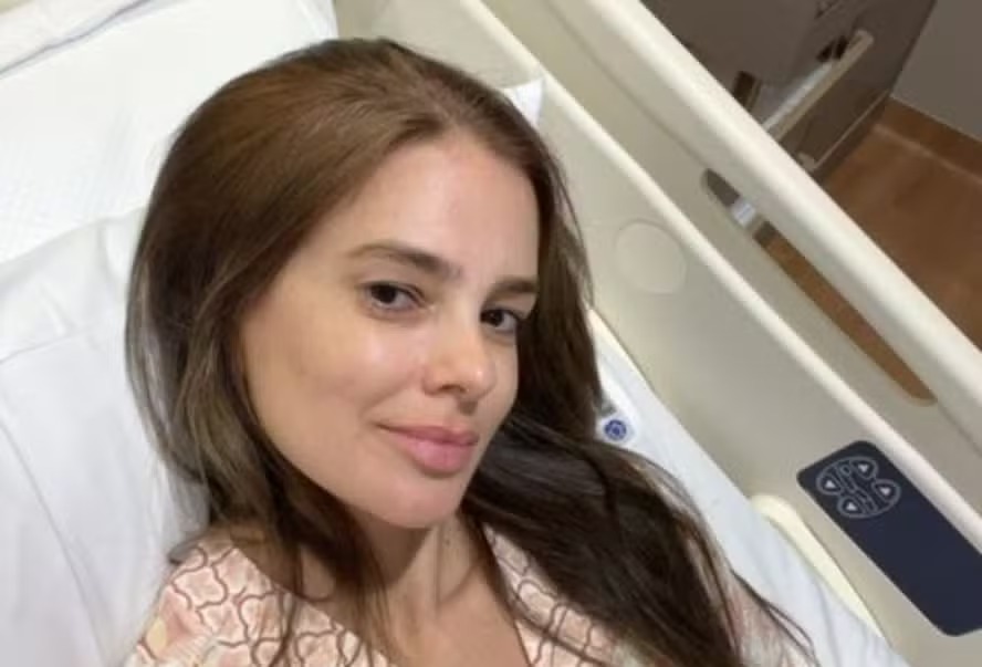 Vera Viel, esposa de Rodrigo Faro, recebe alta após cirurgia para remover tumor: 'Só gratidão'