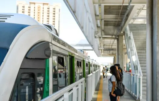 Trens do metrô e do VLT vão operar com passagem gratuita no segundo domingo do Enem, no Ceará