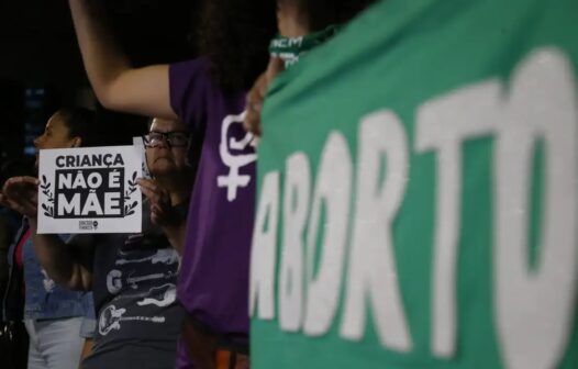 PEC do Aborto volta à pauta da CCJ da Câmara e pode ser votada nesta terça-feira