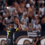 Botafogo busca ampliar vantagem na liderança do Brasileirão contra o Cuiabá