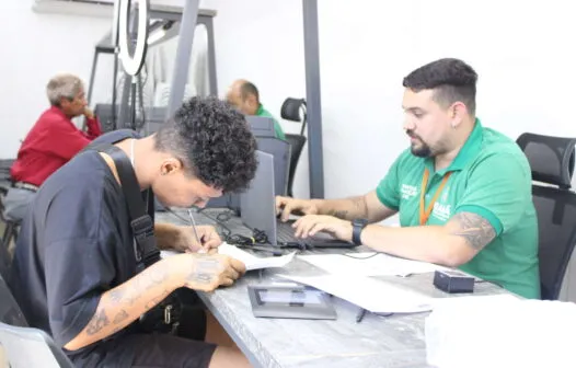 Fortaleza, Horizonte e Tejuçuoca entram na rota do Caminhão do Cidadão