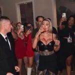 Após briga com Juju Ferrari em evento, Andressa Urach tem rosto cortado e leva pontos