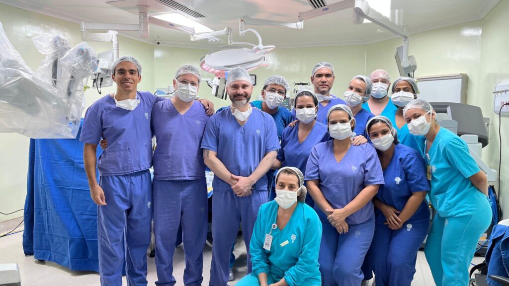 ICC realiza primeira cirurgia robótica em benefício de pacientes do SUS no Norte e Nordeste