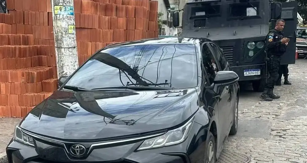 Carro da comitiva de Lula é roubado na Baixada Fluminense antes de reunião do G20