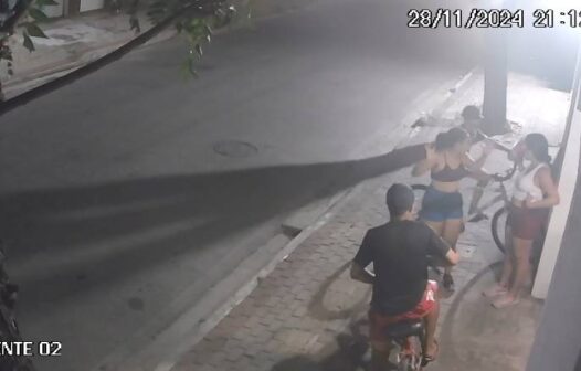 Dupla de assaltantes em bicicletas aterroriza mulheres durante a noite em Caucaia