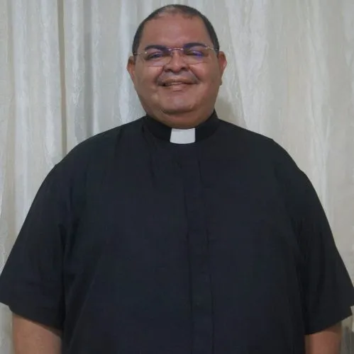 Morre padre Ailton Costa e Silva, da igreja Nossa Senhora Aparecida, no Vicente Pinzón