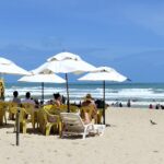 Praia do Futuro atrai 3,5 milhões de visitantes anuais e se destaca como cartão-postal de Fortaleza