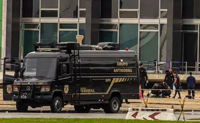 Irmão de autor de atentado a bomba diz que ele se “deixou levar pelo ódio”