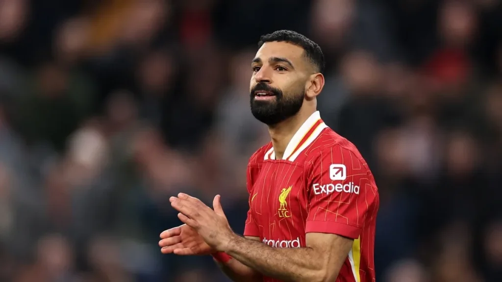 ‘Nas minhas escalações, Salah está mais dentro do que fora’, afirma técnico do Liverpool