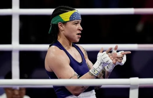 Experiente boxeadora francesa será a rival de Beatriz Ferreira na 1ª defesa do título mundial