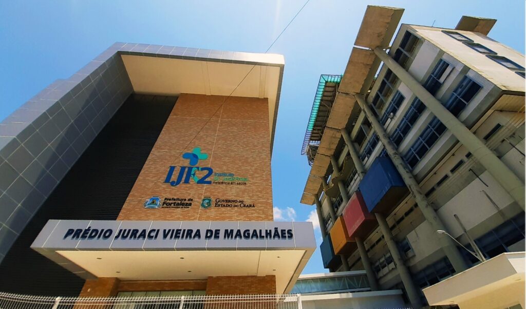 Prefeitura de Fortaleza promete plano para reabastecimento de medicamentos do IJF