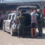 Ladrão é preso ao ser flagrado pela polícia tentando furtar motos em estacionamento em Fortaleza