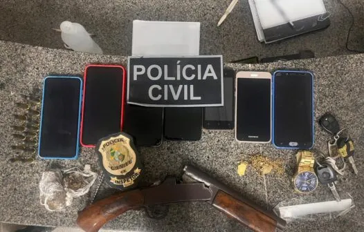 Polícia captura dois suspeitos de invadir casa, roubar moto, agredir casal e pisotear cadela