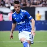 Cruzeiro anuncia a saída de cinco jogadores e inicia reformulação do elenco para 2025