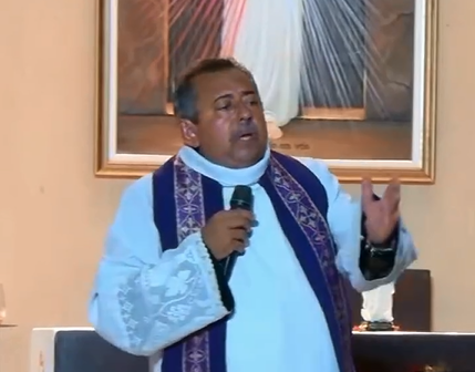 Padre Antônio Furtado critica esquecimento de Jesus no Natal