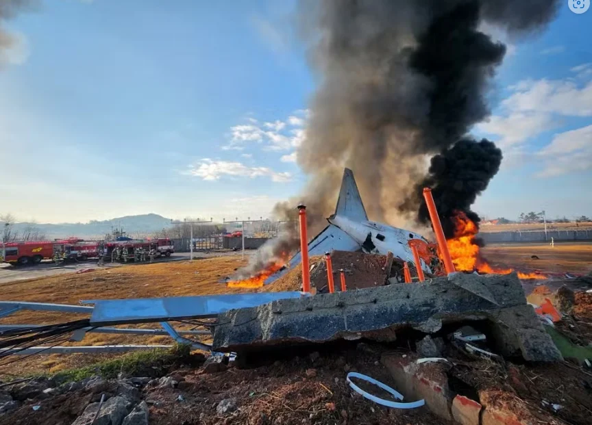 Boeing 737-800: saiba os detalhes do modelo envolvido em explosão no aeroporto da Coreia do Sul