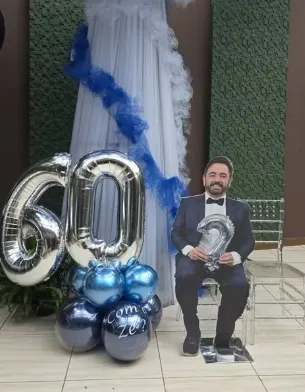 Homem celebra 60 anos com casamento sologâmico em Minas Gerais