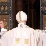 Papa Francisco dá início ao Ano Jubilar 2025 com a abertura da Porta Santa no Vaticano