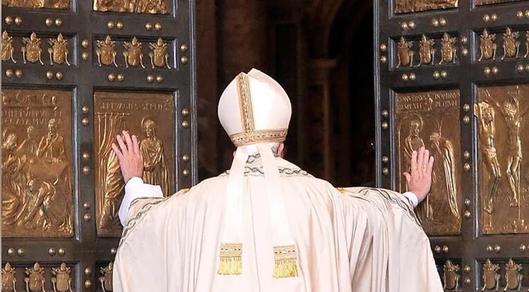 Papa Francisco dá início ao Ano Jubilar 2025 com a abertura da Porta Santa no Vaticano