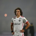 David Luiz faz vídeo de despedida do Flamengo e alfineta diretoria