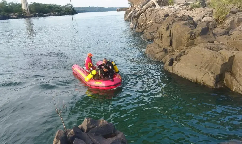 Mais um corpo é resgatado após queda de ponte no Tocantins; mortes chegam a 10