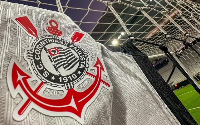 Corinthians iguala recorde de vitórias seguidas no século que só equipe de Luxemburgo conseguiu