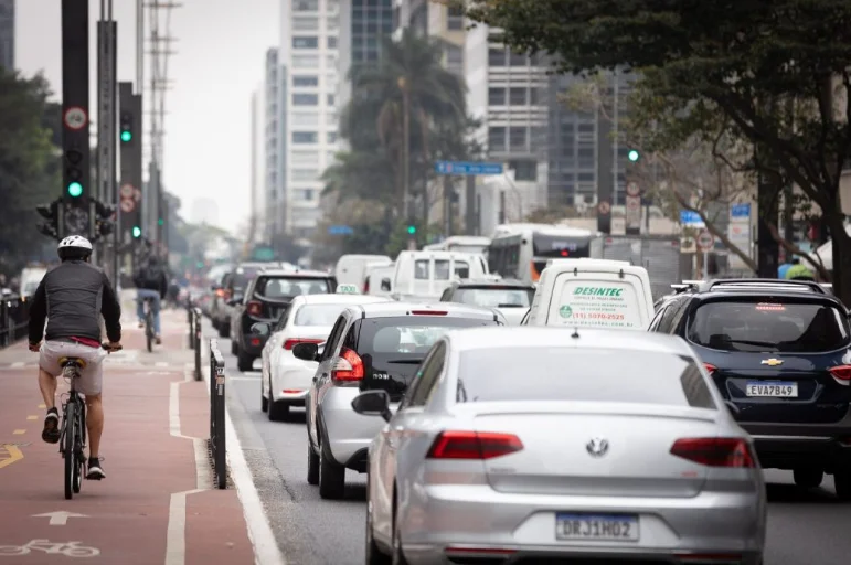 Como saber o valor do IPVA 2025 em SP? Entenda cálculo