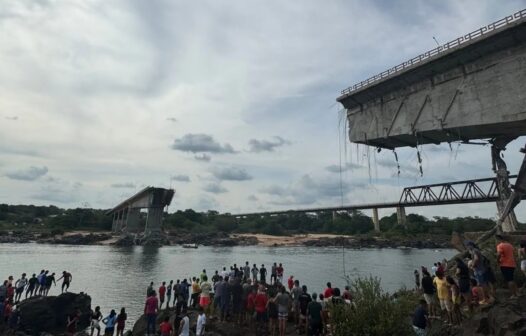 Queda da ponte: corpo de criança é encontrado e número de vítimas fatais sobe para dois