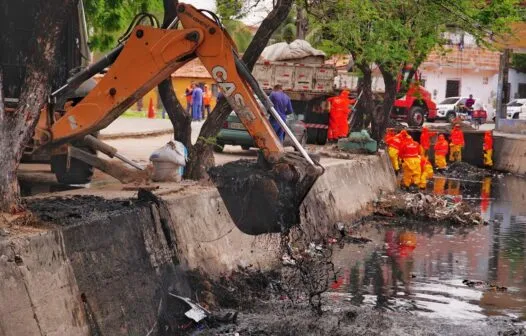 Prefeitura de Fortaleza inicia mutirão de limpeza para prevenir alagamentos na capital