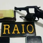 Homem é preso com arma de fogo após tentar fugir de abordagem policial em Pacatuba/CE