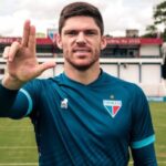 Fortaleza oficializa saída do goleiro Maurício Kozlinski