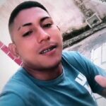 Jovem é morto a tiros na frente de igreja evangélica na Barra do Ceará, em Fortaleza