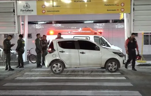 Motorista por aplicativo é assaltado e esfaqueado e dirige até terminal para pedir socorro em Fortaleza