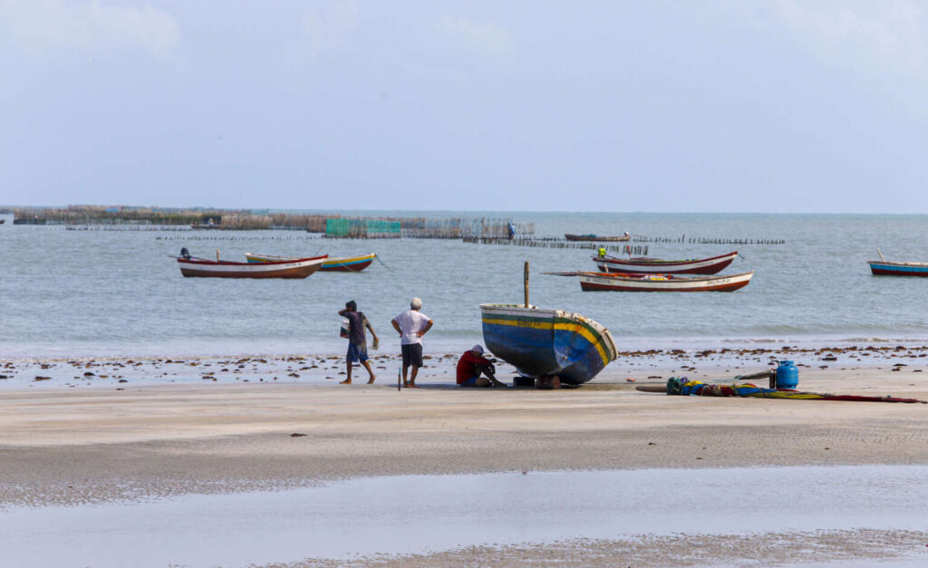 Ceará tem 40 trechos de praia próprios para banho neste fim de semana