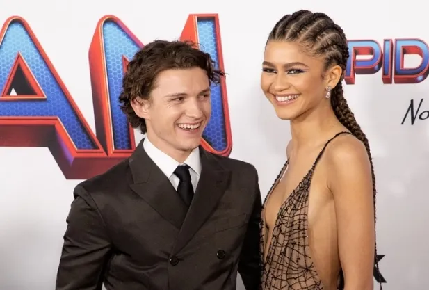 Zendaya e Tom Holland estariam noivos, aponta portal norte-americano