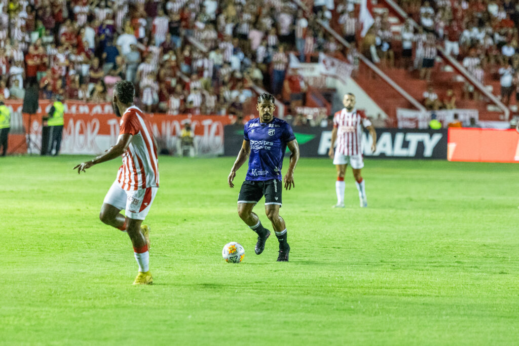 Ceará estreia com derrota na Copa do Nordeste ao perder para o Náutico por 1 a 0